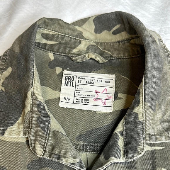 Oversized Camouflage Button-Up - Picture 2 of 6